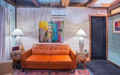 Stylish Retro Stay, Columbia House Unit D