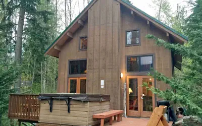 44MBR - Hot Tub- Pets Ok - WiFi - A/C - BBQ