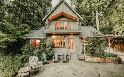 70MBR- Hot Tub - BBQ - Wi-Fi - Pets Ok - Sleeps 8