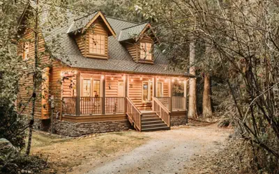 89GS - Hot Tub - Pets Ok - WiFi - Sleeps 4