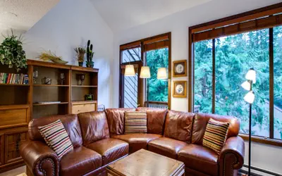 31SW - Fireplace - WiFi - Washer/Dryer - Sleeps 4