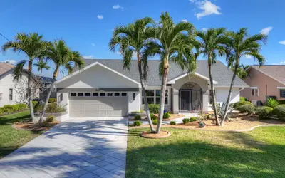 Villa Rosegarden Oasis with Boat Rental Option