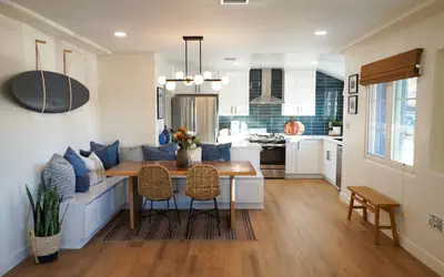 Sunset View home 2 min walk to beach parking