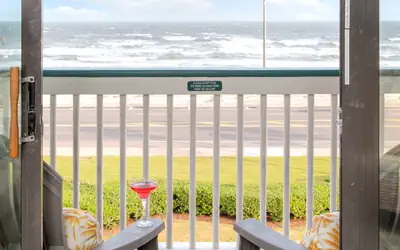 Serendipity Sunrise (Casa Del Mar #351)