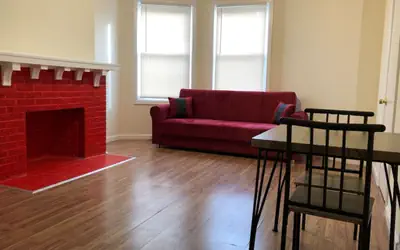 Large and private 3 bedroom and 1 bathroom apartment near Newark International Airport EWR and New York City, MetLife Stadium FIFA World Cup 20 minutes away