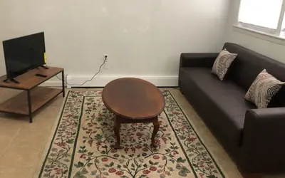 Private 3 bedroom and 1 bathroom house, direct NYC Manhattan train a 15 minute walk away, MetLife Stadium FIFA World Cup 35 minutes away