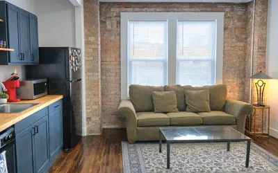 The Gratiot – Modern Comfort Just Minutes from Downtown Detroit