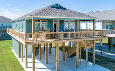 3 Bdr/3 Bth, King Bed, No Fees