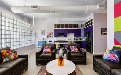 East Austin Oasis - Close to everything; leaves out nothing