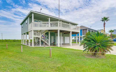 Family Retreat, Man Cave & Fire Pit, 3Bd/2Bth