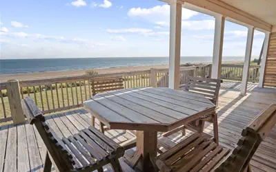 Beachfront Home w/ Huge Deck, Sleeps 10