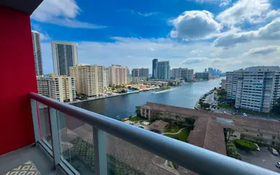 Hallandale Studio Haven