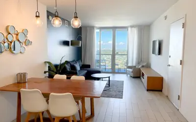 Elegant 1BR Apartment at Beachwalk Resort