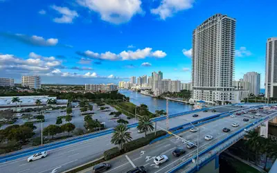 Excellent two bedroom apartment with GreatView