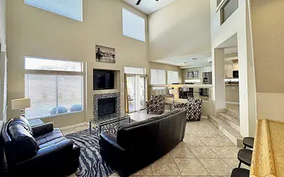 Private Pool, Spa, Game Room, Putting Green, WIFI!