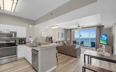 2-Bedroom Beachfront Condo at Shores of Panama!