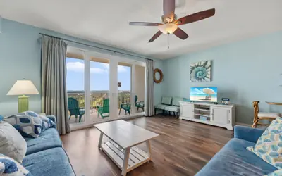 Beach Resort Condo with 5 Pools!  Steps to Beach!