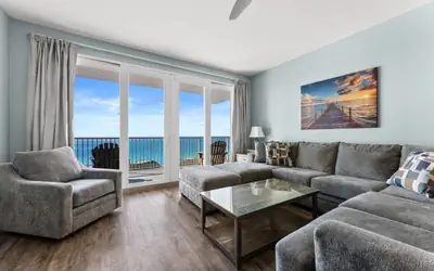 3 BD Gulf View Condo • Pools, Hot Tubs & Beach Access