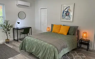 Beautiful and Spacious studio - Casa Habana