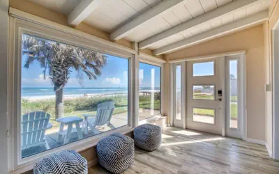 Sunrise Cottage Direct Oceanfront House