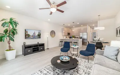 Mins to Disney! 3BR/3BA Villa w/ Pool - Near Walmart & Eats