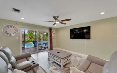 Modern Lakeside Oasis: 3BR w/ Chef’s Kitchen & Sunlit Rooms