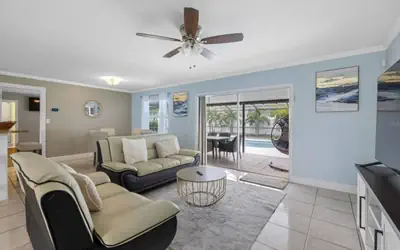 Comfortable 3BR Villa • 5 Beds + Private Pool • BBQ & Sun Deck