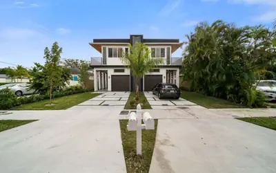 Luxury Home with 2 Pools Near the Beach
