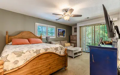 Seascape, Hot Tub and Pool in neighborhood