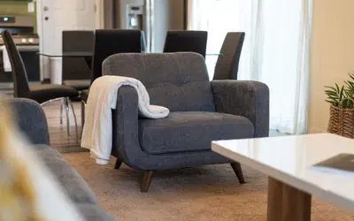 FULLY RENOVATED 2BR HOME w/ PRIVATE FENCED YARD/PATIO, PARKING & EV-CHARGER p43