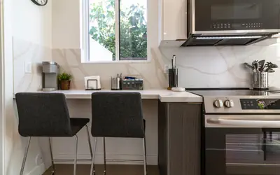 Scandinavian-Style 1BR Apartment BUILT 2024 (p81)