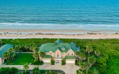 Oceanfront 4BR | Private Beach | Ocean Deck