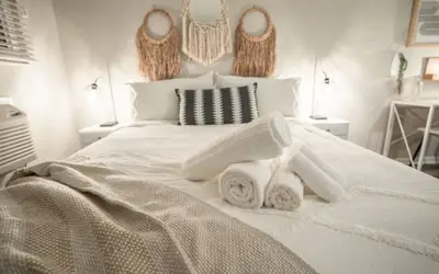 The Lux Pad. Steps to OSU & High.