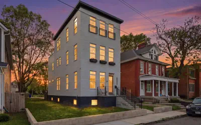 Linwood House | Rooftop, Hot Tub, Sleeps 15 |