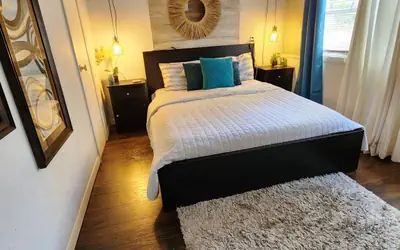 Comfy 1930s Historical Bungalow DT by LakeEola