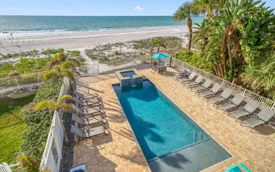 Four Shores #1 Beach Condo Direct Gulf w/ Pool & Spa