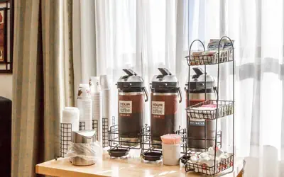 Spark by Hilton Shawnee