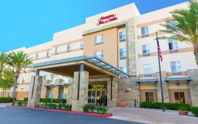 Hampton Inn & Suites Riverside/Corona East
