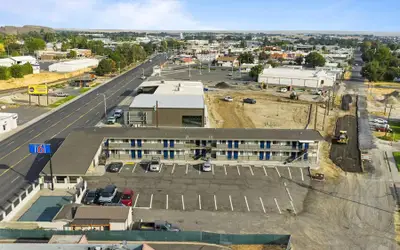 Motel 6 Hermison, OR - Umatila