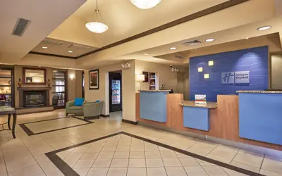 Holiday Inn Express & Suites El Paso Airport Area by IHG
