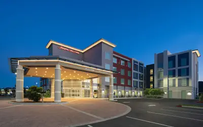 Hampton Inn & Suites Gilroy