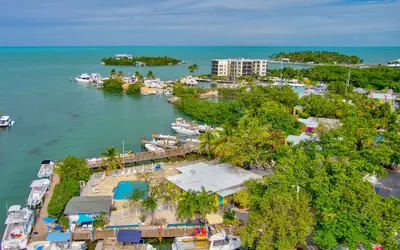 Captain Pips Marina & Hideaway