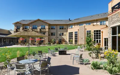 Clubhouse Hotel & Suites Pierre