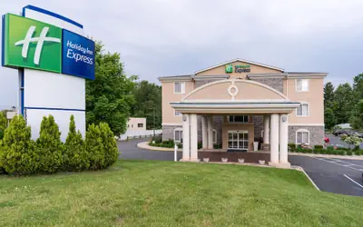Holiday Inn Express Hartford – Newington, by IHG