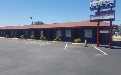 Sunny South Motel