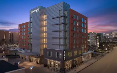 Courtyard by Marriott Cleveland University Circle