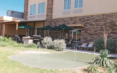 La Quinta Inn & Suites by Wyndham Pecos