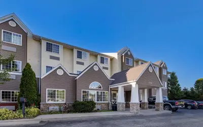 Sleep Inn & Suites Kalamazoo Southwest