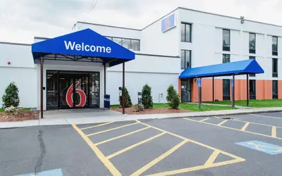 Motel 6 Brockton, MA