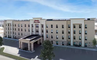 Hampton Inn & Suites Williston